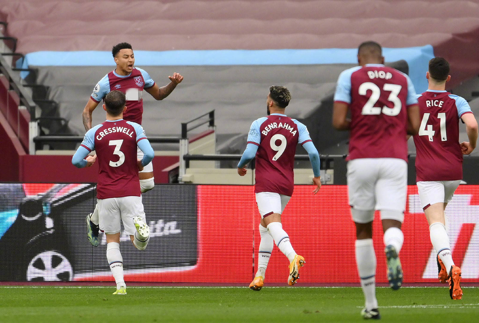 外界评价的 外界评价的