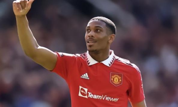 都展现出他 都展现出他